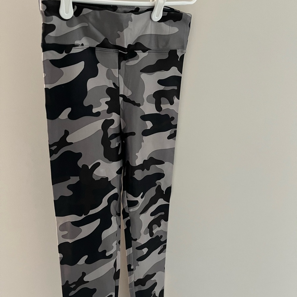 Koral leggings for juniors!